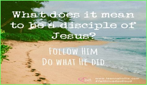 What does it mean to be of slight build